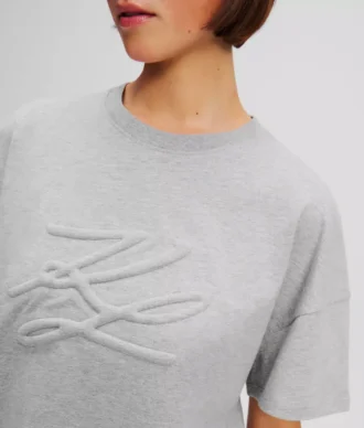 AUTOGRAPH T-SHIRT