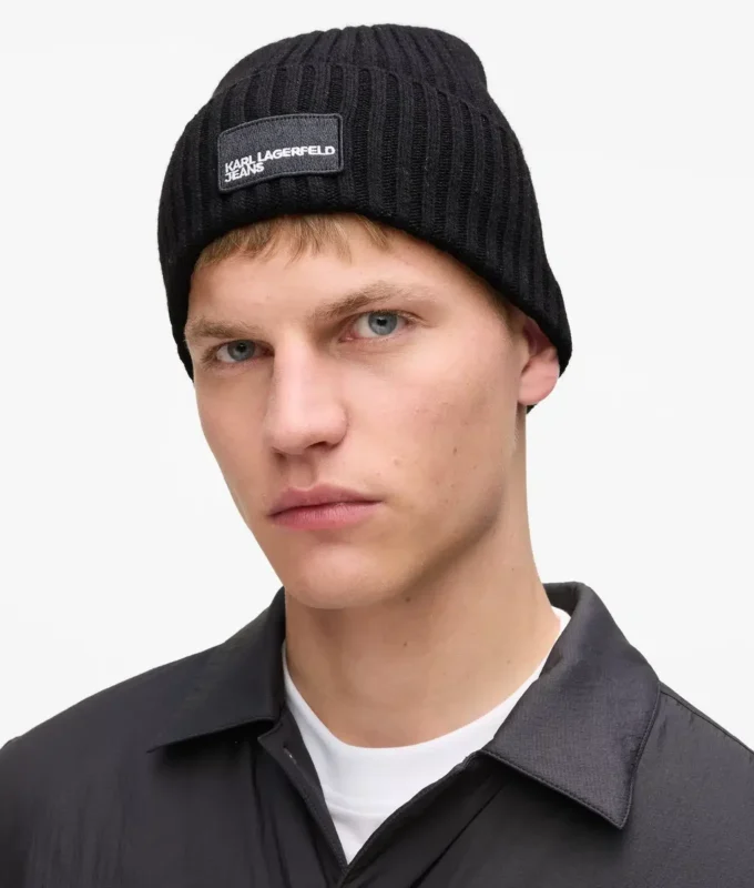 Beanie mit Logo-Patch