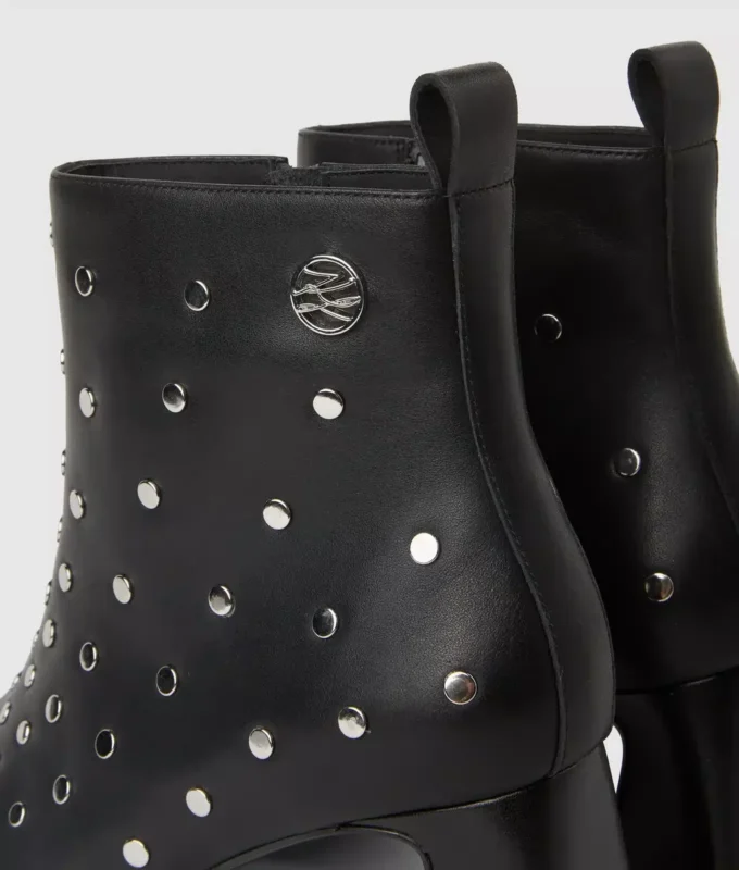 Beata Stiefeletten mit Nieten