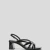 BEKKI SANDALEN MIT ABSATZ BEKKI SANDALEN MIT ABSATZ
