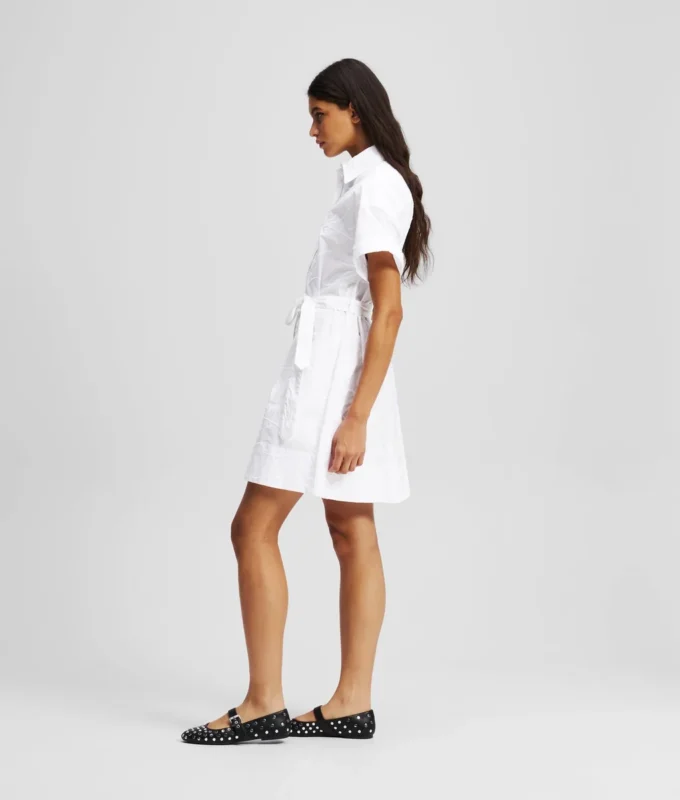 BESTICKTES HEMDKLEID BESTICKTES HEMDKLEID
