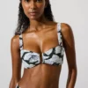 Bikini-Oberteil mit Fächerprint Bikini-Oberteil mit Fächerprint