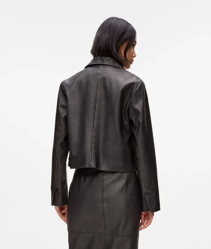 Blazer aus Kunstleder im Used-Look Blazer aus Kunstleder im Used-Look