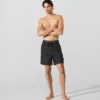 Boardshorts mit doppeltem Bund Boardshorts mit doppeltem Bund