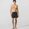 Boardshorts mit doppeltem Bund Boardshorts mit doppeltem Bund