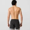 Boardshorts mit kontrastierenden Paspeln