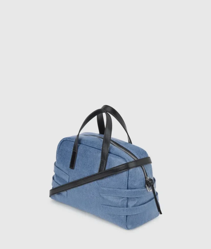 Bowlingtasche aus Denim mit Schnallen Bowlingtasche aus Denim mit Schnallen