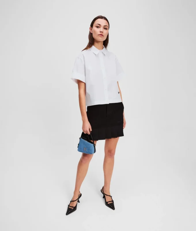 BOXY-SHIRT MIT KURZEN ÄRMELN BOXY-SHIRT MIT KURZEN ÄRMELN