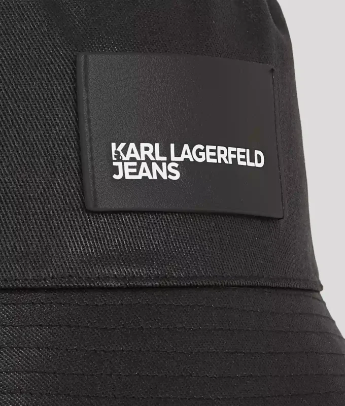BUCKET HAT AUS BESCHICHTETEM DENIM BUCKET HAT AUS BESCHICHTETEM DENIM