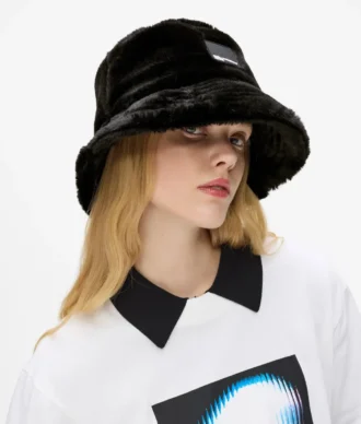 Bucket Hat aus Kunstfell