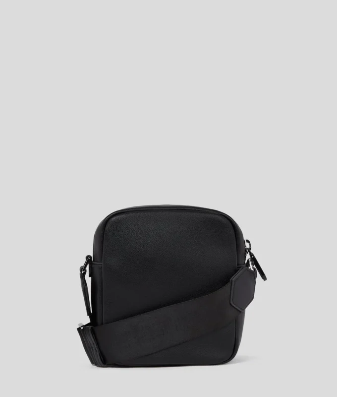 CROSSBODY-TASCHE AUS KUNSTLEDER CROSSBODY-TASCHE AUS KUNSTLEDER