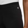 Culottes mit kontrastierenden Paspeln Culottes mit kontrastierenden Paspeln