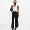Culottes mit kontrastierenden Paspeln Culottes mit kontrastierenden Paspeln