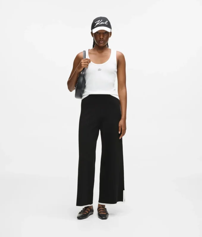 Culottes mit kontrastierenden Paspeln Culottes mit kontrastierenden Paspeln
