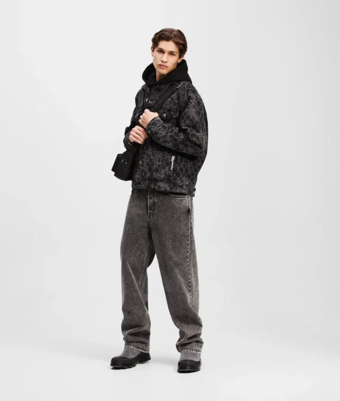 DENIMJACKE MIT ALLOVER-PRINT DENIMJACKE MIT ALLOVER-PRINT