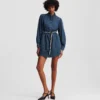 DENIMKLEID MIT PUFFÄRMEN DENIMKLEID MIT PUFFÄRMEN