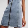 DENIMKLEID MIT V-AUSSCHNITT DENIMKLEID MIT V-AUSSCHNITT