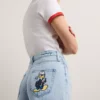 DISNEY X KL JEANS MIT WEITEM BEIN DISNEY X KL JEANS MIT WEITEM BEIN