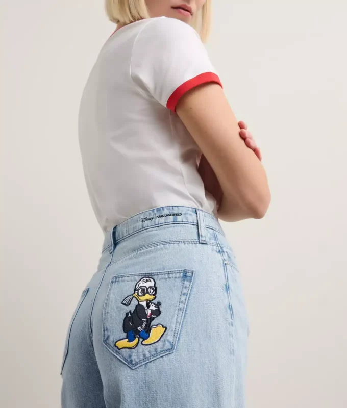 DISNEY X KL JEANS MIT WEITEM BEIN DISNEY X KL JEANS MIT WEITEM BEIN