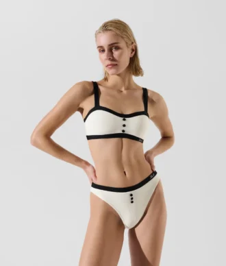 EINFARBIGE BIKINIHOSE EINFARBIGE BIKINIHOSE