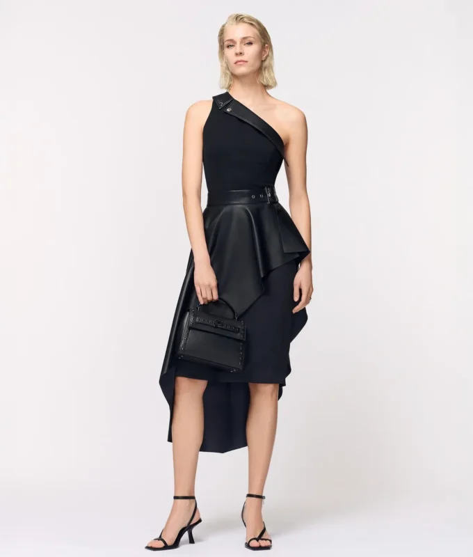 Einseitiges Biker-Kleid Einseitiges Biker-Kleid