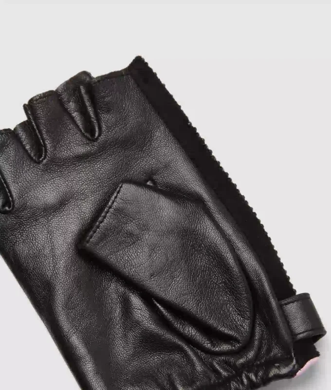 Exklusive fingerlose Handschuhe mit Strasssteinen von K/Autograph Exklusive fingerlose Handschuhe mit Strasssteinen von K/Autograph