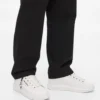 Exklusive Kapri Ikon Charm Sneakers