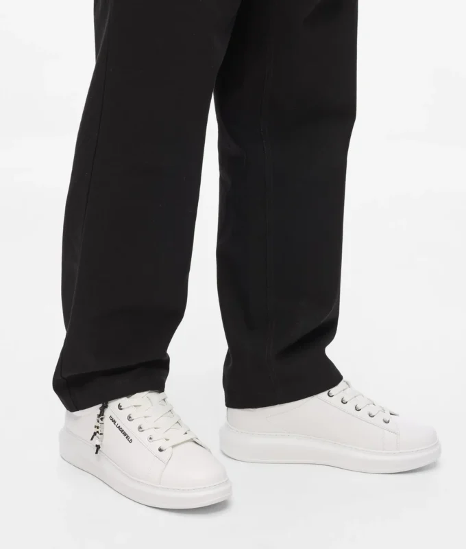 Exklusive Kapri Ikon Charm Sneakers