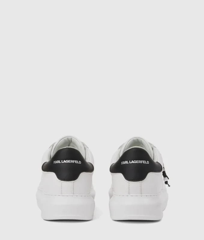Exklusive Kapri Ikon Charm Sneakers