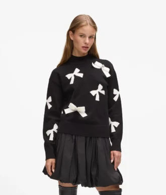 Exklusiver Pullover mit Schleife