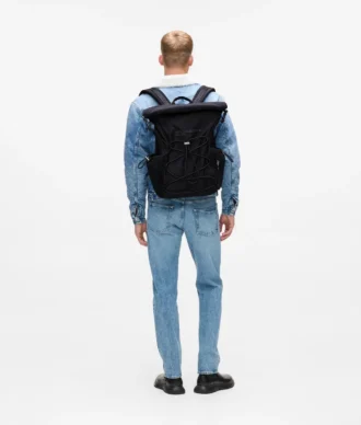Funktionaler Rucksack mit Kordelzug