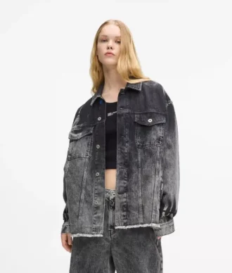 Gebleichte Jeansjacke