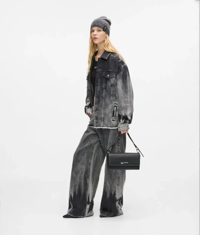 Gebleichte Jeansjacke