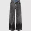 Gebleichte Low-Rise-Jeans mit weitem Bein Gebleichte Low-Rise-Jeans mit weitem Bein