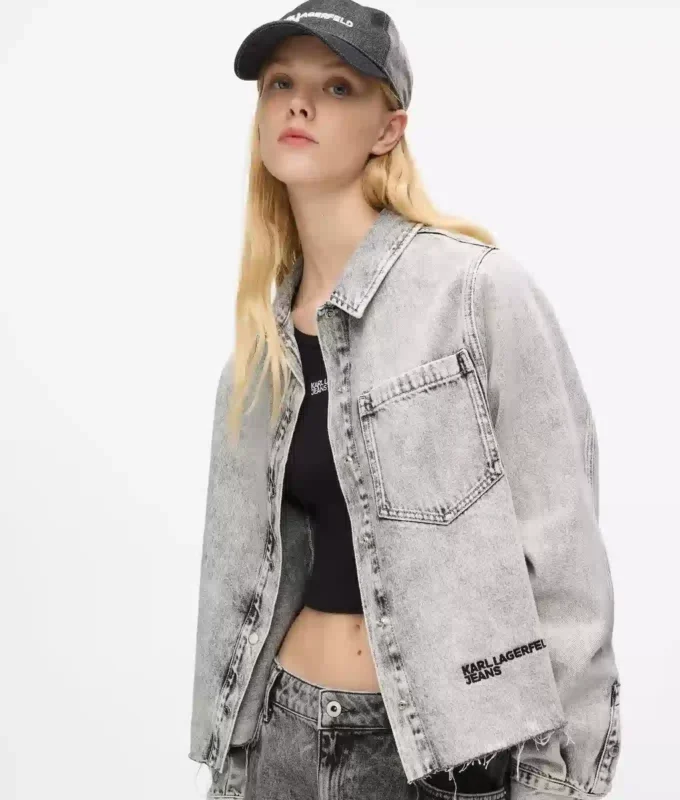 Gebleichtes Denimhemd