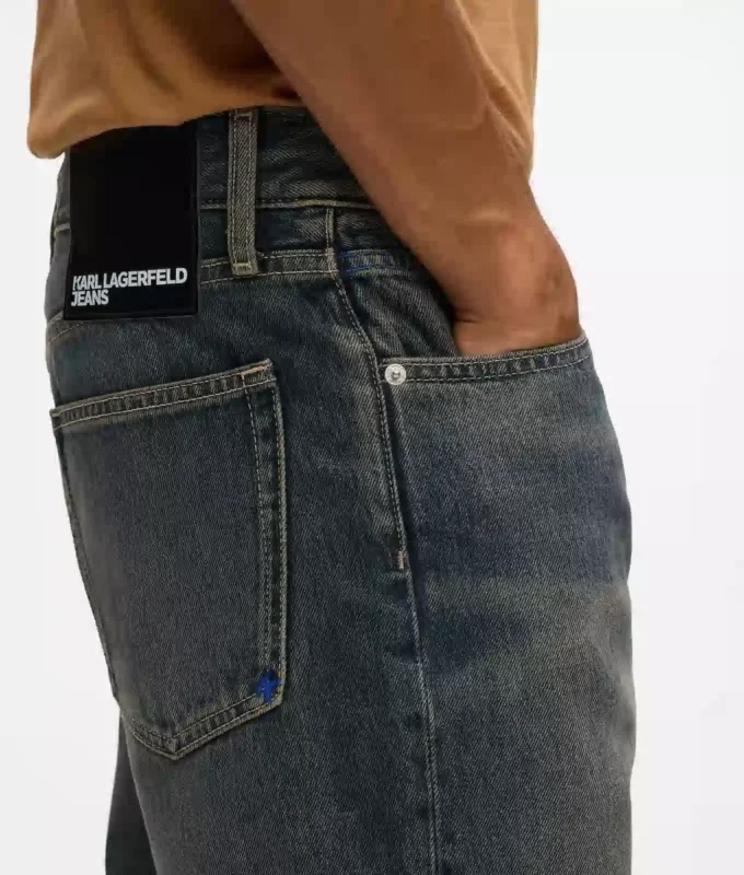 Gerade geschnittene Jeans Gerade geschnittene Jeans