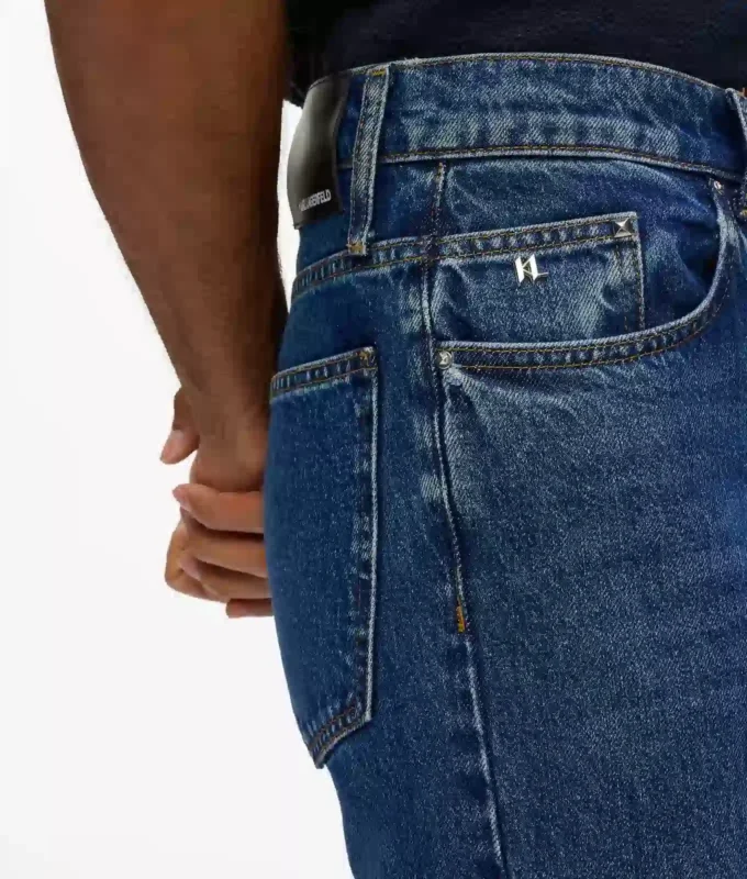 Gerade geschnittene Jeans Gerade geschnittene Jeans