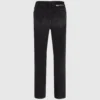 Gerade geschnittene Jeans mit hohem Bund und geschlitzten Beinen Gerade geschnittene Jeans mit hohem Bund und geschlitzten Beinen