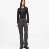 Gerade geschnittene Jeans mit hoher Taille