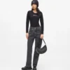 Gerade geschnittene Jeans mit hoher Taille
