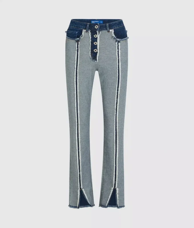 Gerade geschnittene Jeans mit Inside-Out-Design Gerade geschnittene Jeans mit Inside-Out-Design