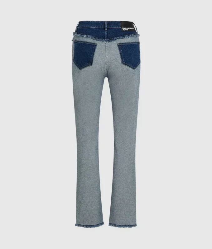 Gerade geschnittene Jeans mit Inside-Out-Design Gerade geschnittene Jeans mit Inside-Out-Design