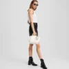 GERIFFELTES TANKTOP MIT V-AUSSCHNITT GERIFFELTES TANKTOP MIT V-AUSSCHNITT