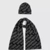 Geschenkset mit Logo-Schal und Mütze Geschenkset mit Logo-Schal und Mütze