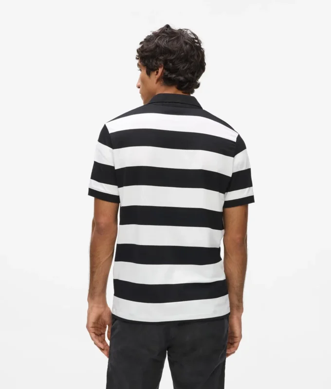 Gestreiftes Poloshirt Gestreiftes Poloshirt
