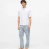 Gestreiftes Pyjama-Set