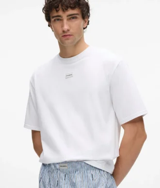 Gestreiftes Pyjama-Set