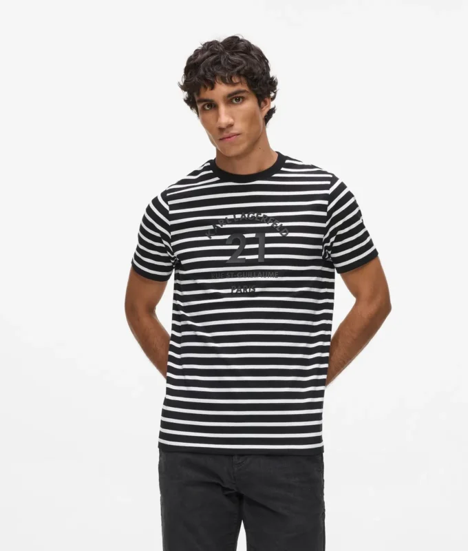 Gestreiftes T-Shirt Gestreiftes T-Shirt