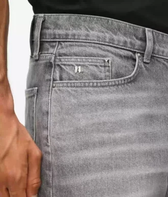Gewaschene Straight-Jeans