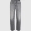 Gewaschene Straight-Jeans Gewaschene Straight-Jeans